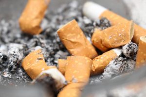 Zigarettengerüche neutralisieren ist oft schwierig